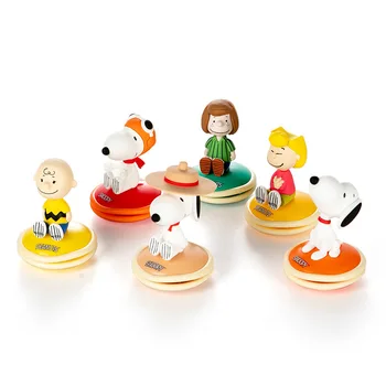 6 Stilių Kawaii Snoopy Mielas Automobilių Aromaterapija Dekoratyviniai Papuošalai Anime ir Animacinių filmų Mini Lėlės Modelis, Žaislų Mergaitėms Gimtadienio Dovanos